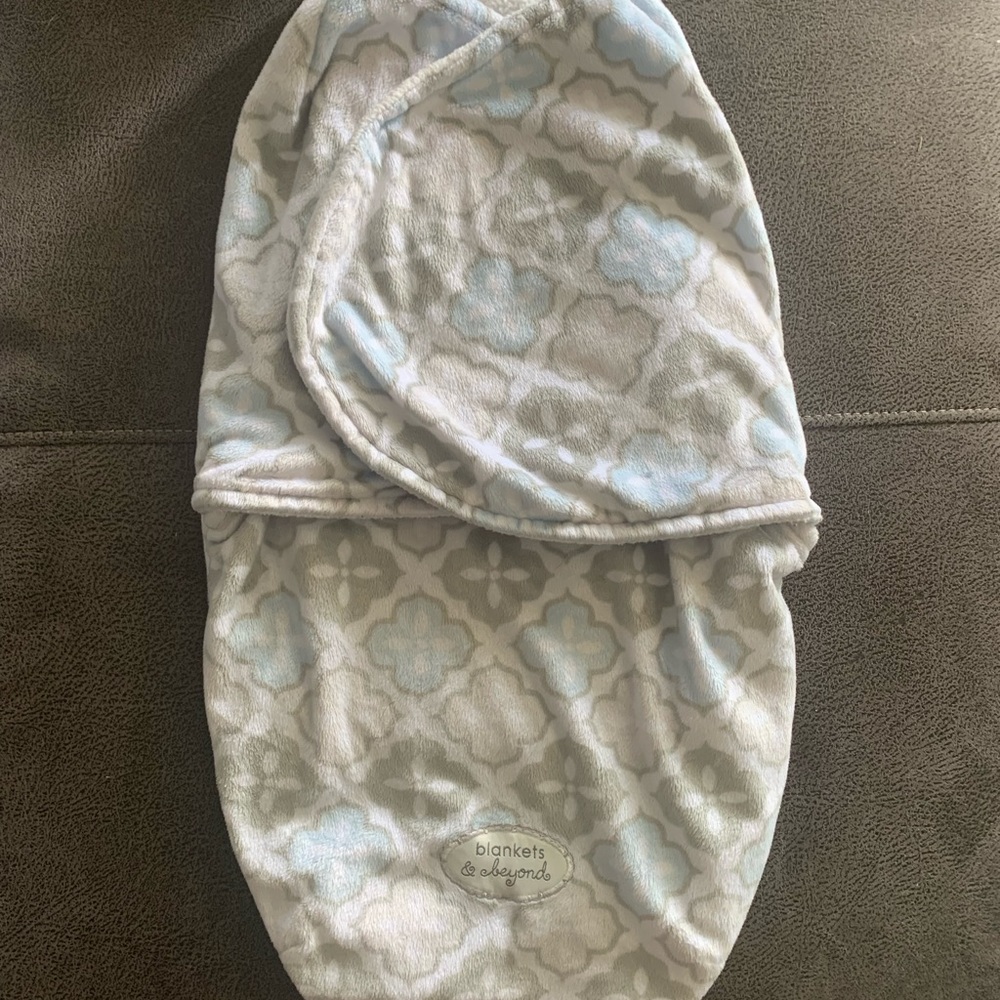 Swaddle